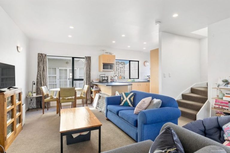 Photo of property in 1/142 Ghuznee Street, Te Aro, Wellington, 6011