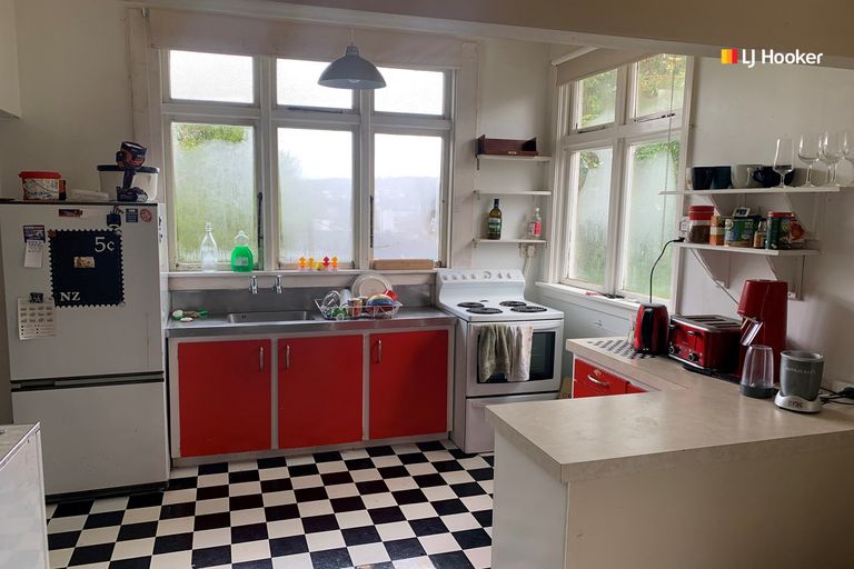 Photo of property in 18 Blacks Road, North East Valley, Dunedin, 9010