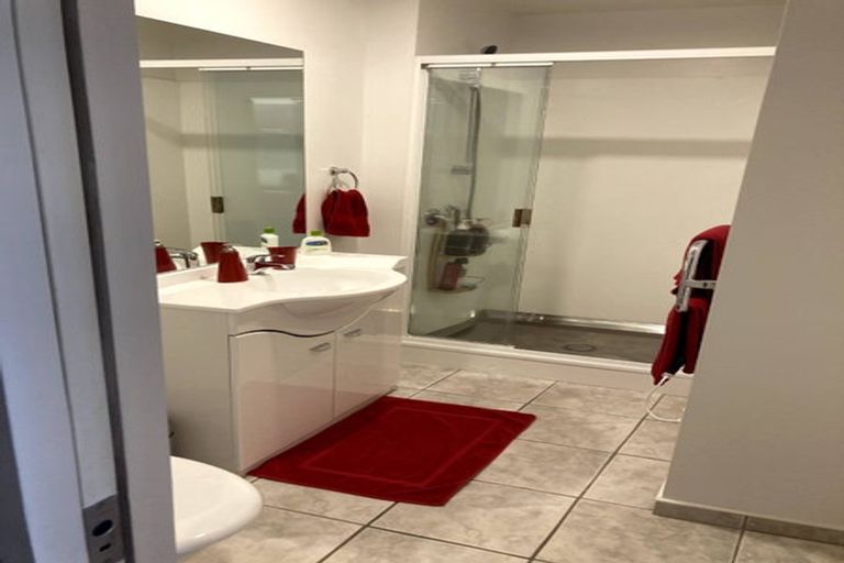 Photo of property in Atrium Towers, 6a/154 The Terrace, Wellington Central, Wellington, 6011