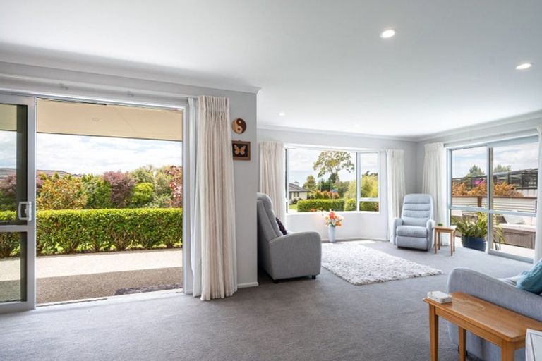 Photo of property in 11 Les Wakefield Road, Mapua, 7005