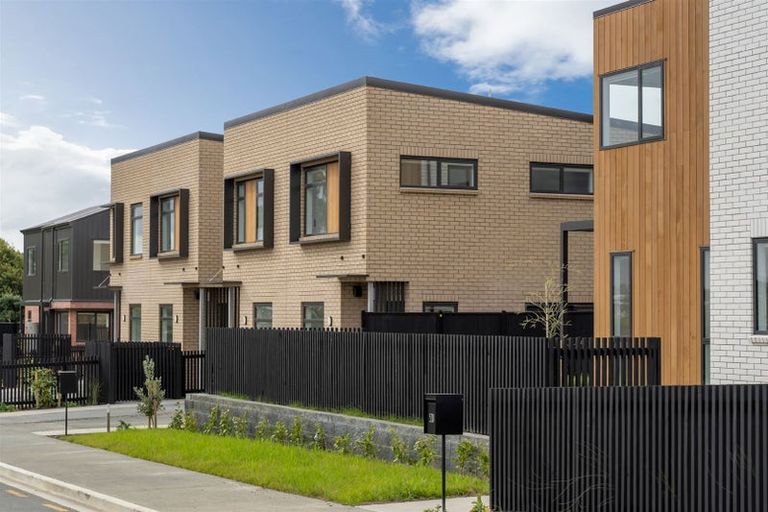 Photo of property in 1d Lowe Street, Belmont, Auckland, 0622