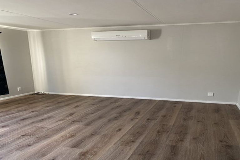 Photo of property in 6 Croall Crescent, St Andrews, Hamilton, 3200