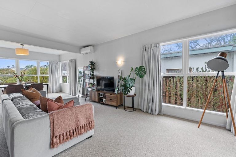 Photo of property in 1/22 Saltburn Road, Milford, Auckland, 0620