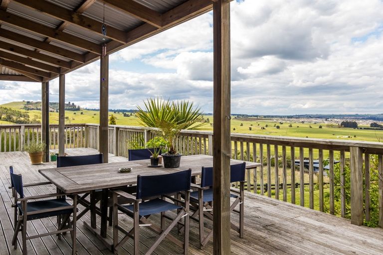 Photo of property in 108 Acacia Heights Drive, Acacia Bay, Taupo, 3385