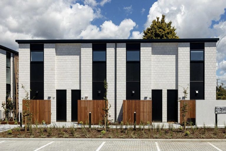 Photo of property in 7/1460 Cameron Road, Greerton, Tauranga, 3112