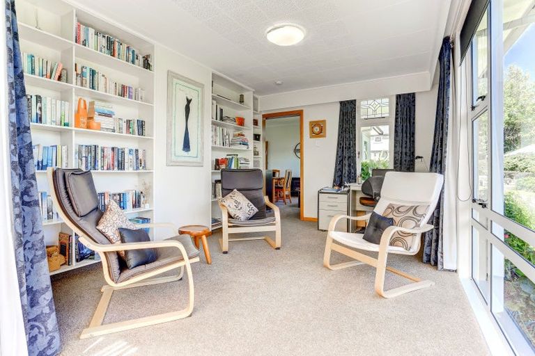 Photo of property in 31 Mount View Road, Bastia Hill, Whanganui, 4500