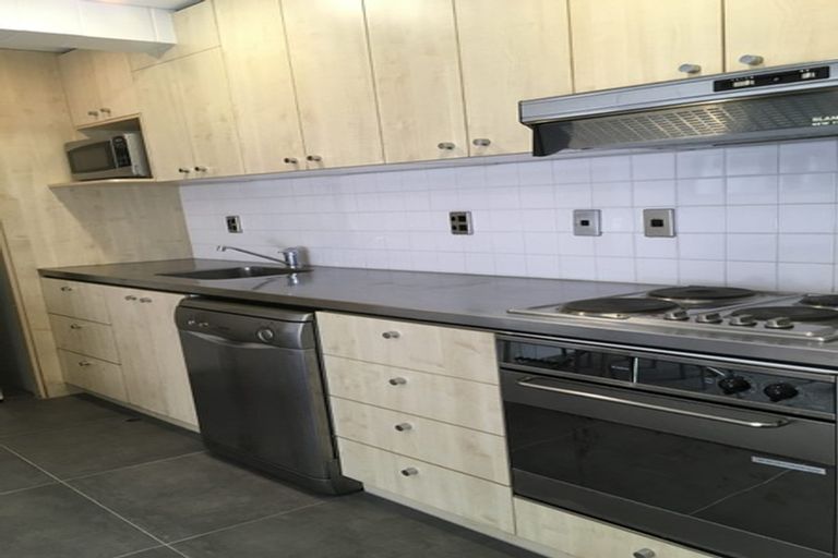 Photo of property in 17/868 Colombo Street, Christchurch Central, Christchurch, 8013