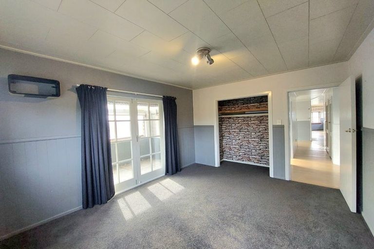 Photo of property in 2/87b Verbena Road, Birkdale, Auckland, 0626