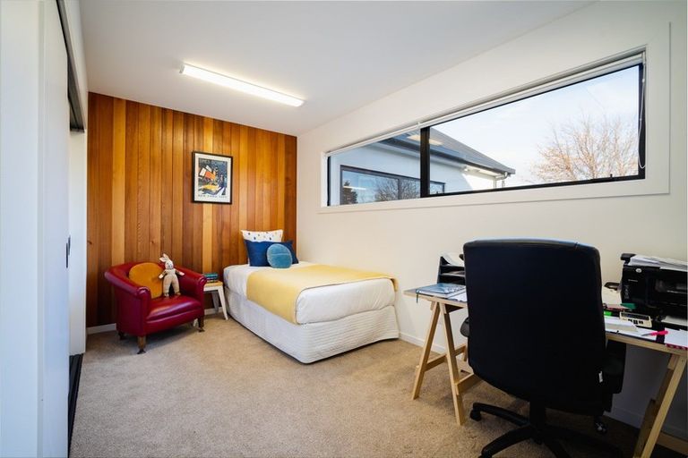 Photo of property in 1h Hoylake Street, Outram, 9019