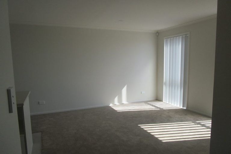 Photo of property in 13 Olivia Road, Pukekohe, 2120