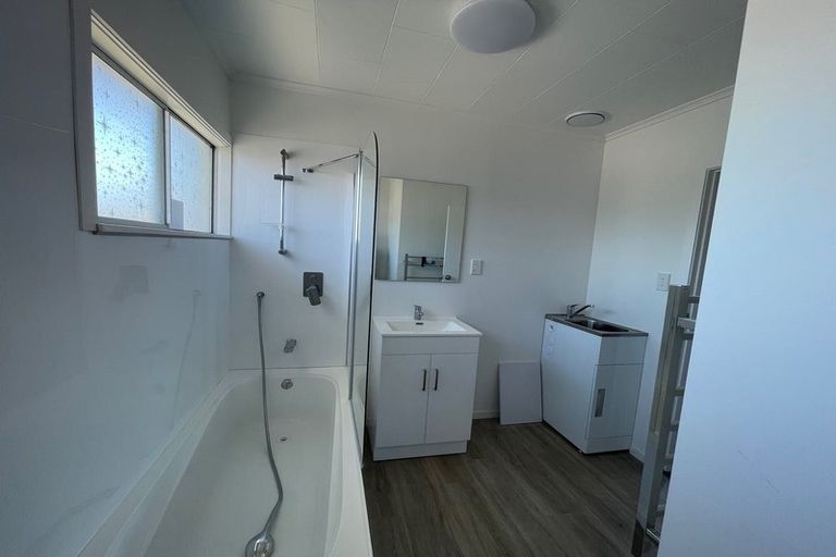 Photo of property in 41d Mcparland Street, Ebdentown, Upper Hutt, 5018