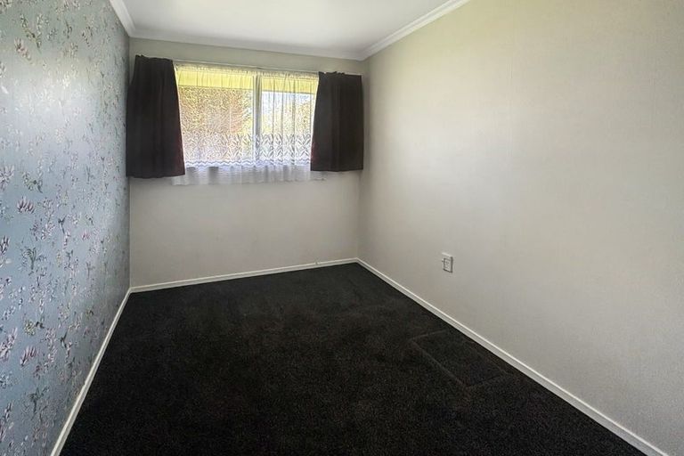 Photo of property in 32 Laward Road, Shannon, Palmerston North, 4474