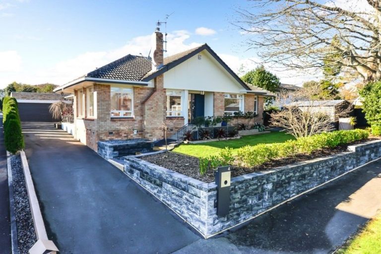 Photo of property in 4 Riverview Terrace, Fairfield, Hamilton, 3214