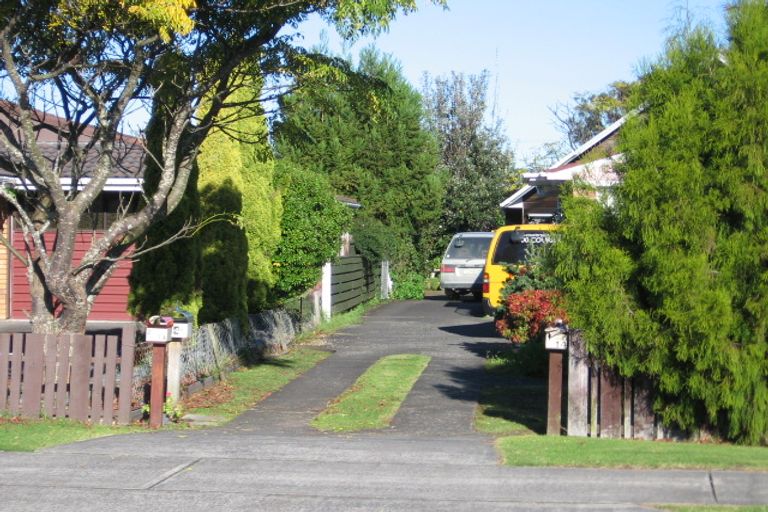 Photo of property in 1/14 Riverside Road, Orewa, 0931