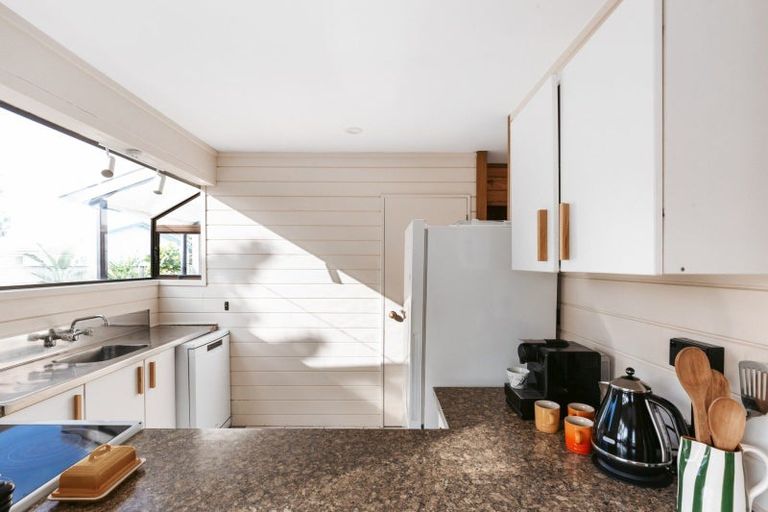 Photo of property in 4 Emerald Place, Papamoa Beach, Papamoa, 3118