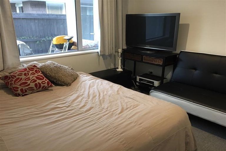 Photo of property in 4 Urihia Street, Marshland, Christchurch, 8083