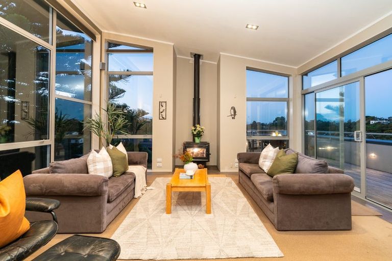 Photo of property in 25 Rainbow Court, Raumati South, Paraparaumu, 5032