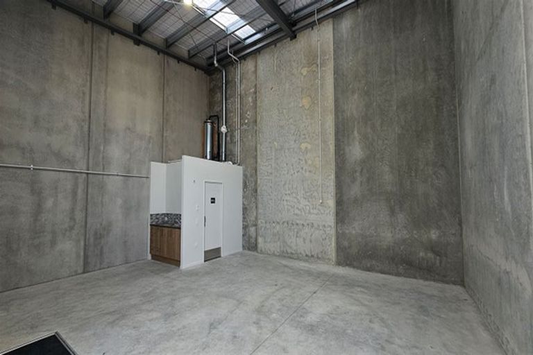 Photo of property in 29 Kairua Road, Kairua, Tauranga, 3175