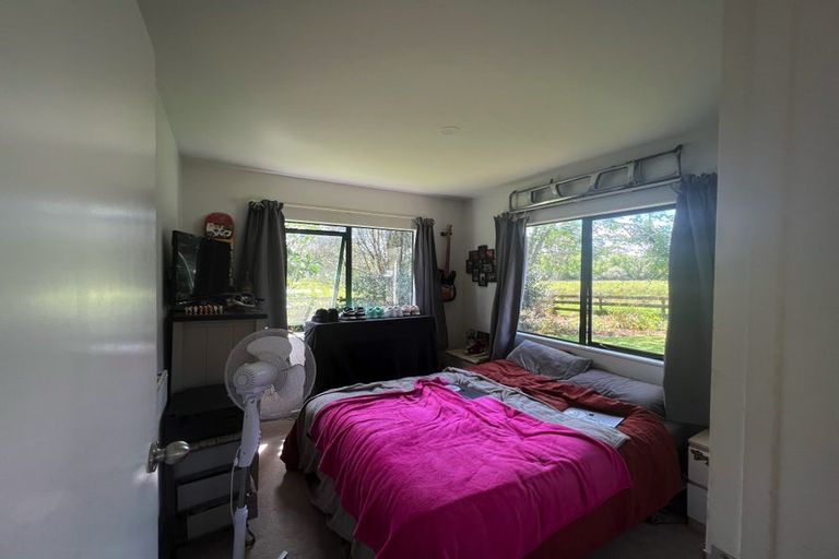 Photo of property in 11 Mamari Road, Whenuapai, Auckland, 0618