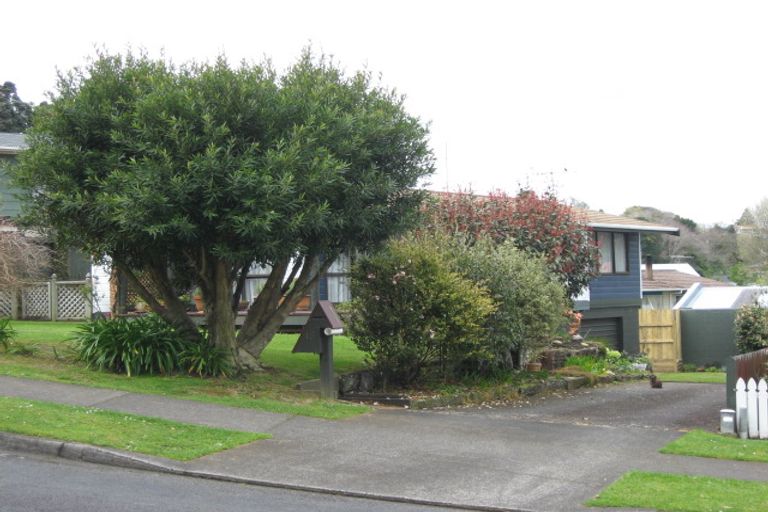 Photo of property in 15 Roto Street, Westown, New Plymouth, 4310
