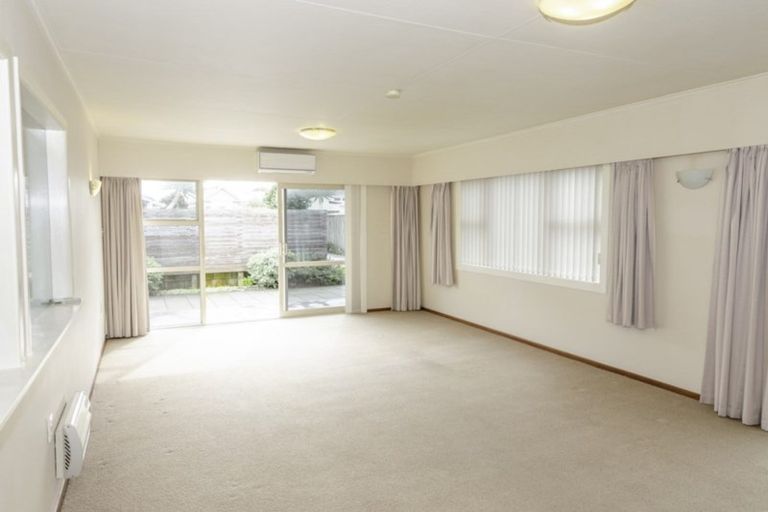 Photo of property in 5/40 Barriball Street, Fitzroy, New Plymouth, 4312