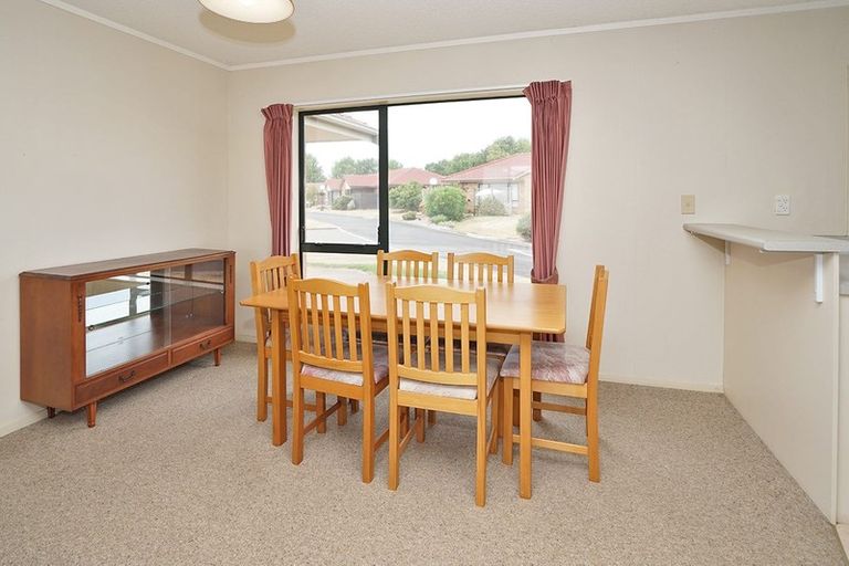 Photo of property in 101 Oakridge Grove, Flagstaff, Hamilton, 3210