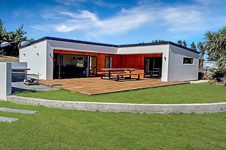 Photo of property in 427 Barkers Road, Loburn, Rangiora, 7472