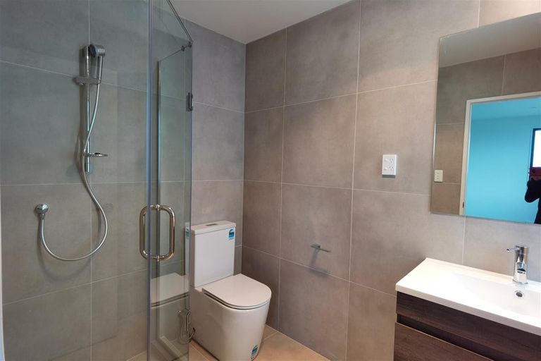 Photo of property in 10 Crestview Rise, Papakura, 2110