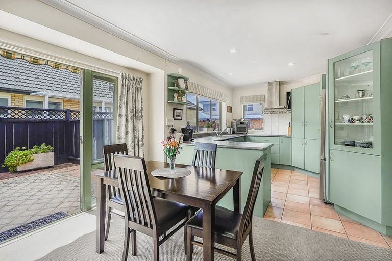 Photo of property in 158b Cambridge Road, Hillcrest, Hamilton, 3216