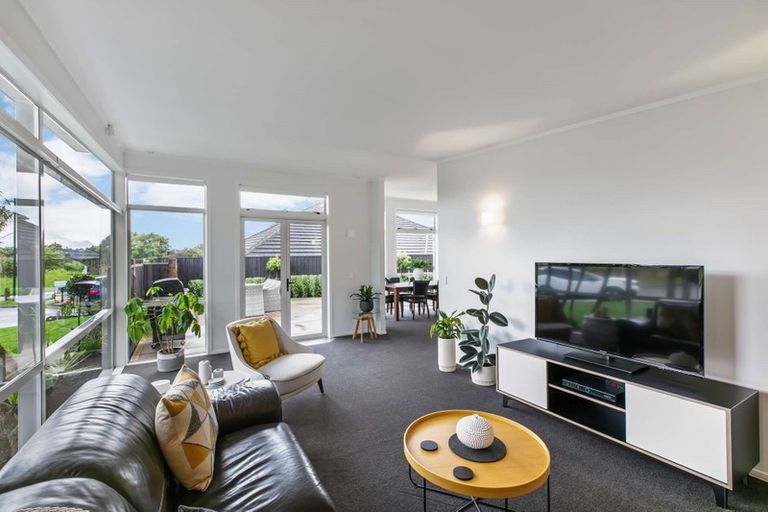 Photo of property in 18 Trinidad Place, Flagstaff, Hamilton, 3210