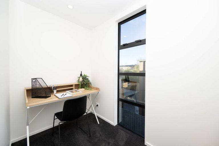 Photo of property in 8/35 Gracefield Avenue, Christchurch Central, Christchurch, 8013