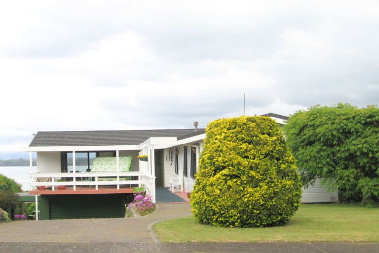 Photo of property in 47 Coppelia Avenue, Omokoroa, 3114