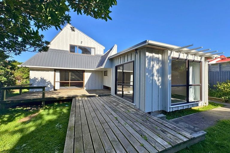 Photo of property in 60 Rawhiti Road, Pukerua Bay, 5026