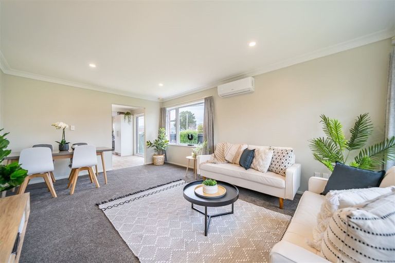 Photo of property in 2/30 Marion Street, Silverstream, Upper Hutt, 5019