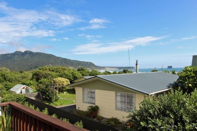 Photo of property in 3 Holland Street, Rapahoe, Greymouth, 7803