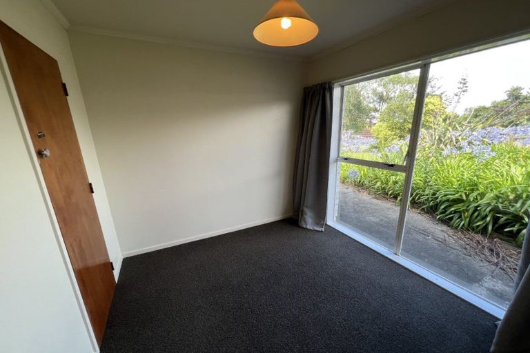 Photo of property in 57 Lockhart Avenue, Milson, Palmerston North, 4414