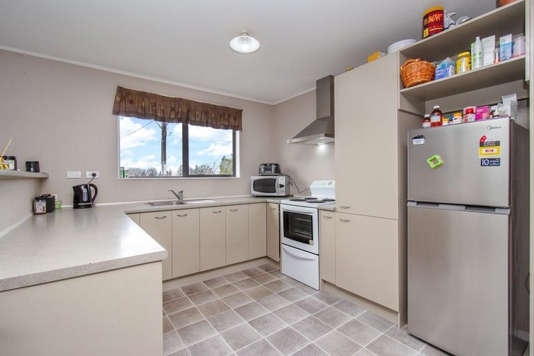 Photo of property in 38 Brookland Road, Western Heights, Rotorua, 3015