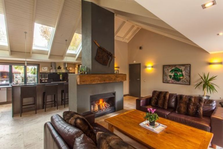 Photo of property in 76 Speargrass Flat Road, Speargrass Flat, Queenstown, 9371