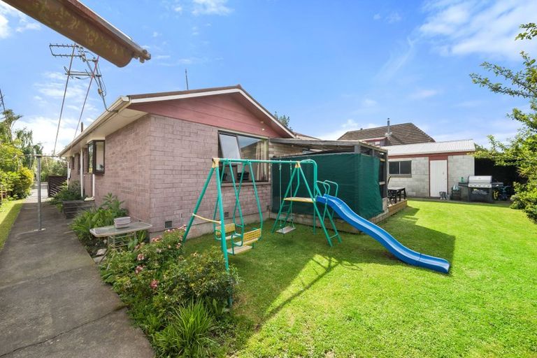 Photo of property in 12 Treffers Avenue, Rangiora, 7400