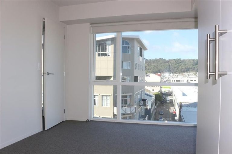 Photo of property in The Peak Apartments, 706/170 Taranaki Street, Te Aro, Wellington, 6011
