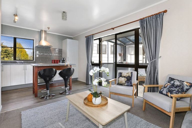 Photo of property in 28 Pukehangi Road, Pukehangi, Rotorua, 3015