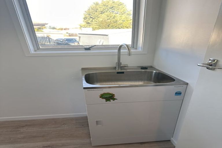 Photo of property in 1 Stiles Avenue, Waipukurau, 4200