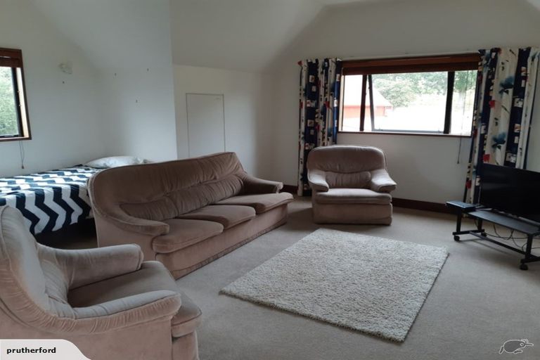 Photo of property in 464 Masterton-castlepoint Road, Te Ore Ore, Masterton, 5886