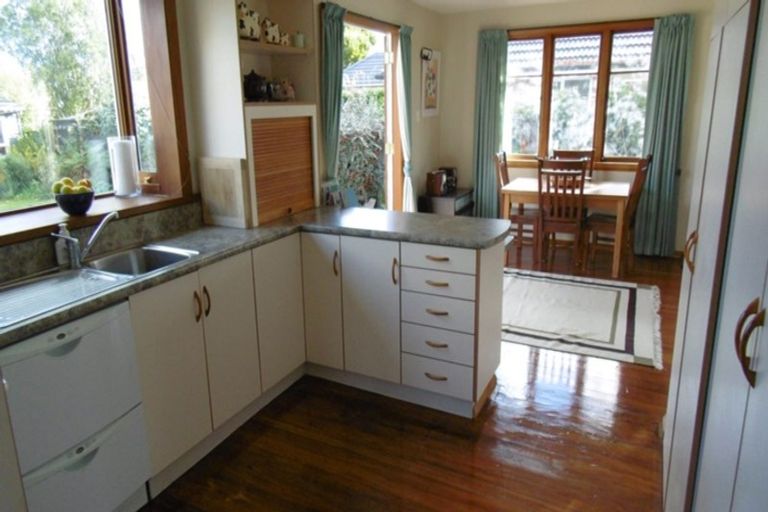 Photo of property in 34 Richards Avenue, Papanui, Christchurch, 8053