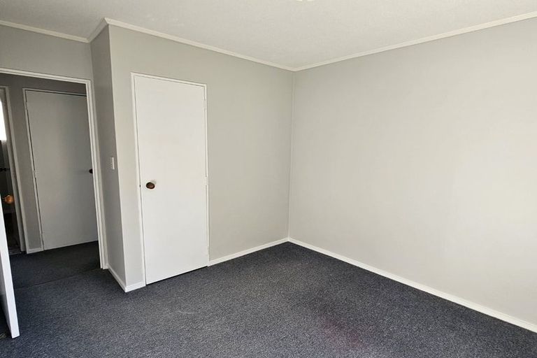 Photo of property in 154 Sievers Grove, Cannons Creek, Porirua, 5024