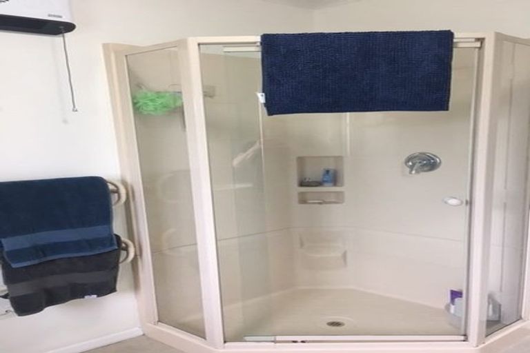 Photo of property in 7-7a Weka Road, Raumati Beach, Paraparaumu, 5032