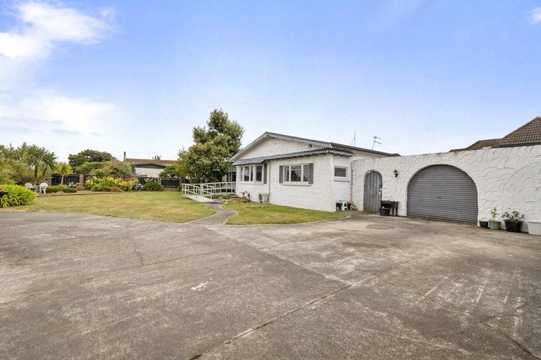Photo of property in 213 Milson Line, Milson, Palmerston North, 4414