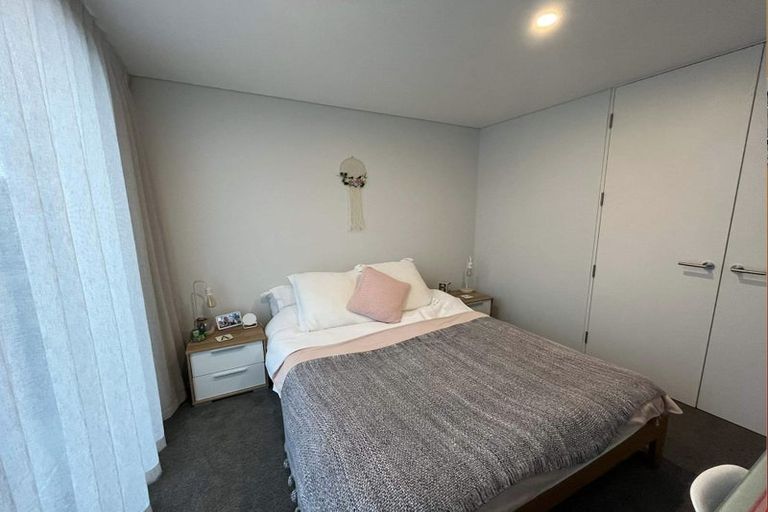 Photo of property in 13 Nugget Avenue, Hobsonville, Auckland, 0616