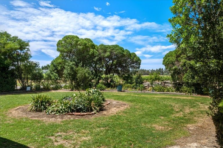 Photo of property in 686 Dillons Point Road, Dillons Point, Blenheim, 7273