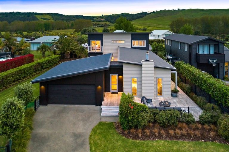 Photo of property in 253 Mangatawhiri Road, Omaha, 0986